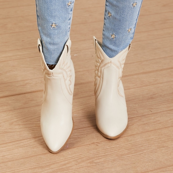 East Lion Corp Texas Trip Embroidered Cowboy Booties NO OFFERS ACCEPTED - Picture 6 of 7